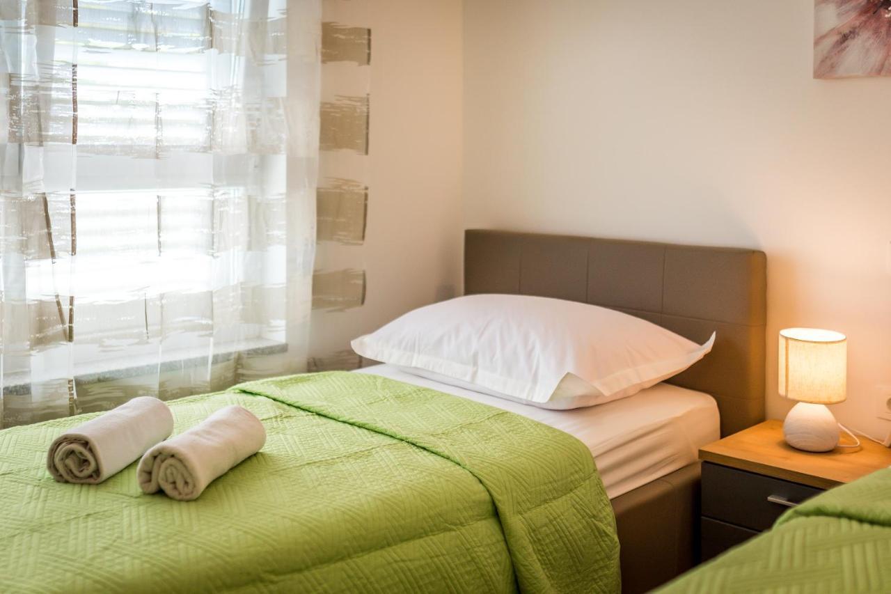 Apartmani Vesna เกรบัชติซา ภายนอก รูปภาพ