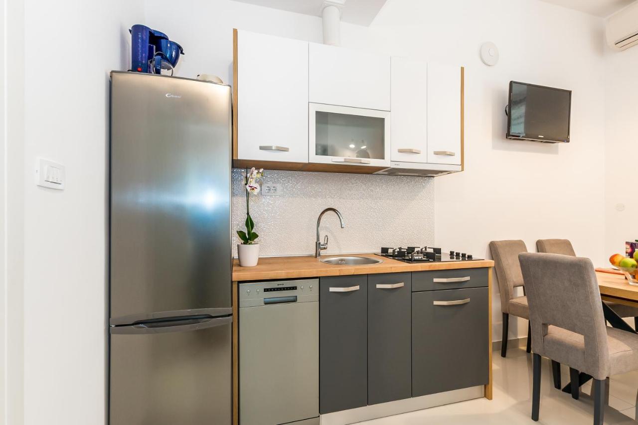 Apartmani Vesna เกรบัชติซา ภายนอก รูปภาพ