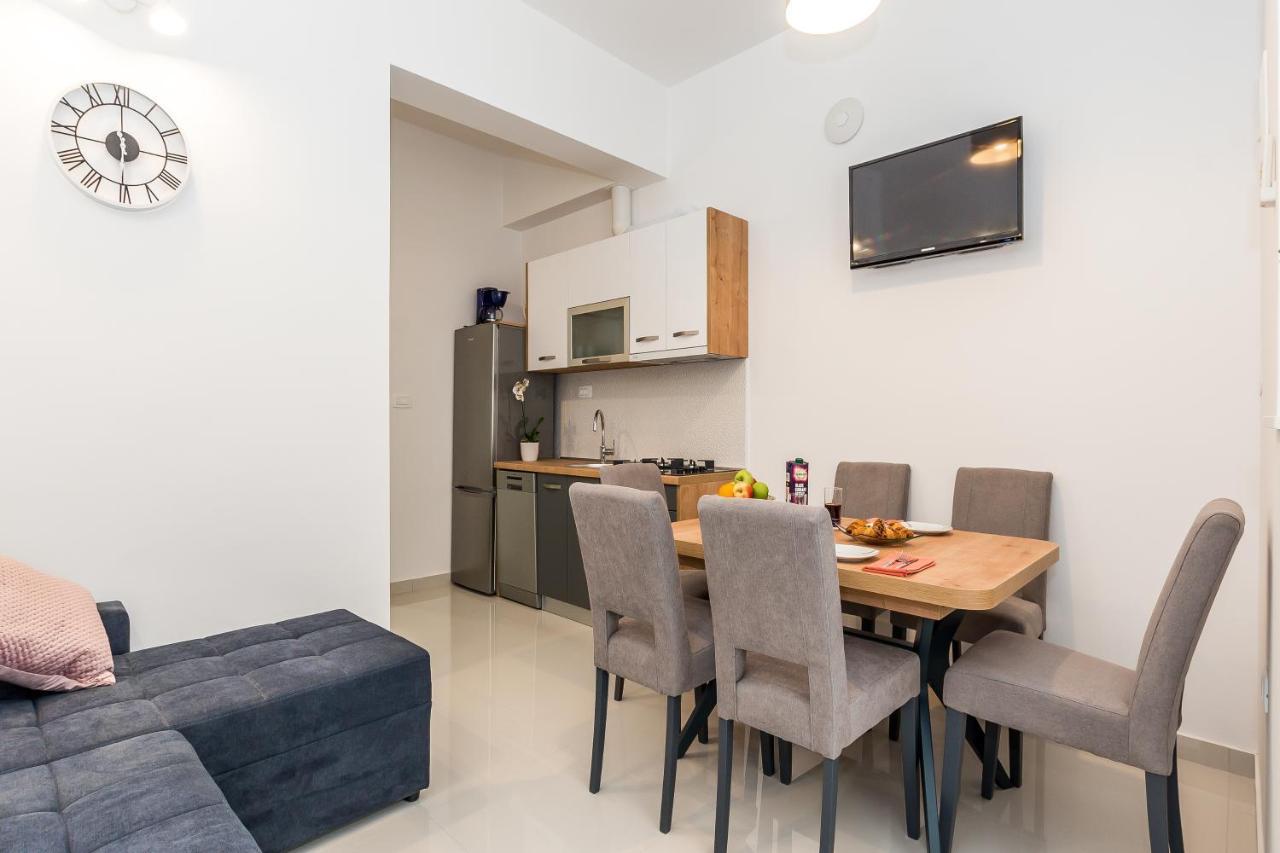 Apartmani Vesna เกรบัชติซา ภายนอก รูปภาพ