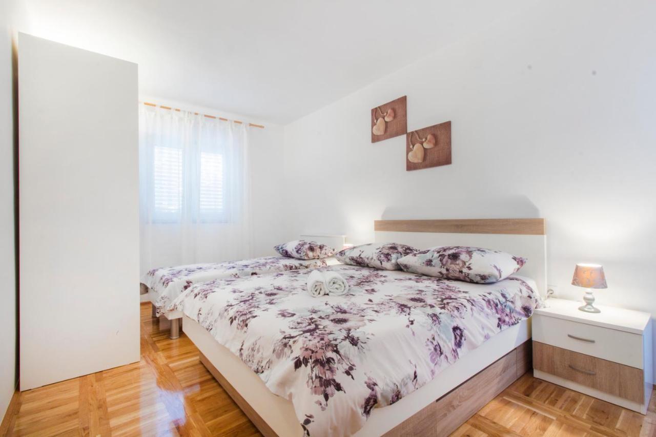 Apartmani Vesna เกรบัชติซา ภายนอก รูปภาพ