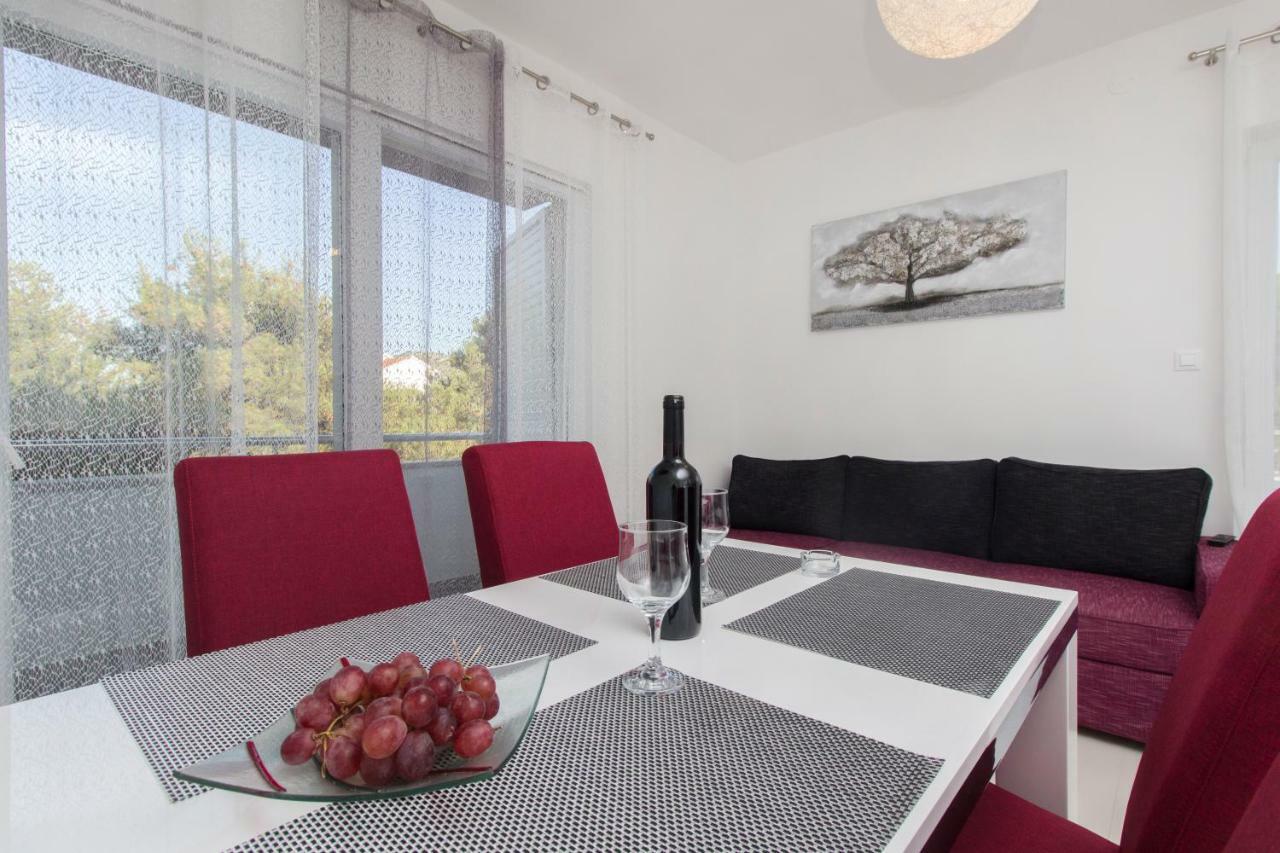 Apartmani Vesna เกรบัชติซา ภายนอก รูปภาพ