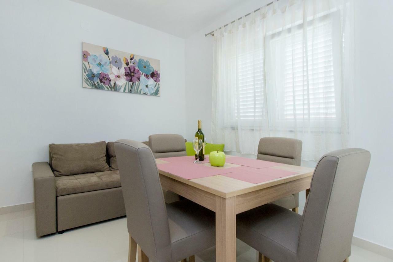 Apartmani Vesna เกรบัชติซา ภายนอก รูปภาพ