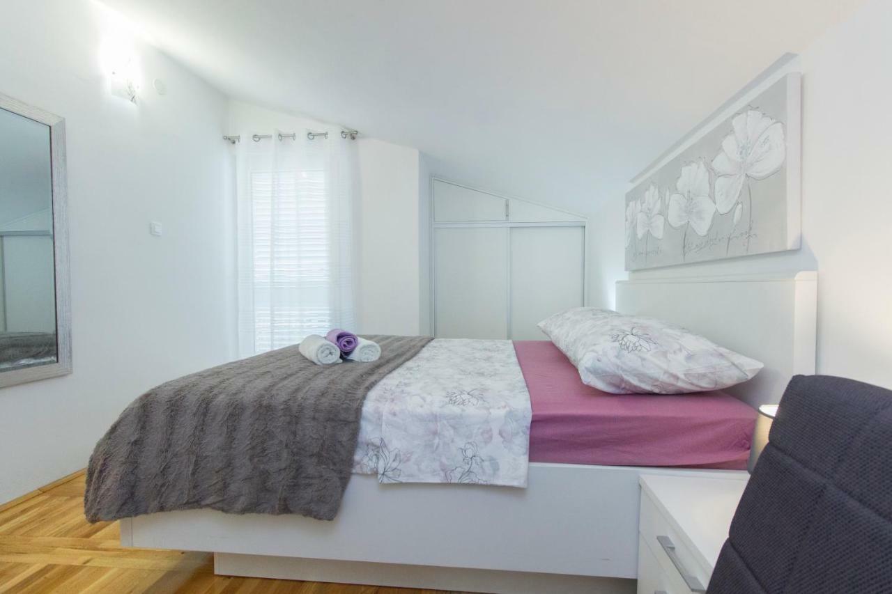 Apartmani Vesna เกรบัชติซา ภายนอก รูปภาพ