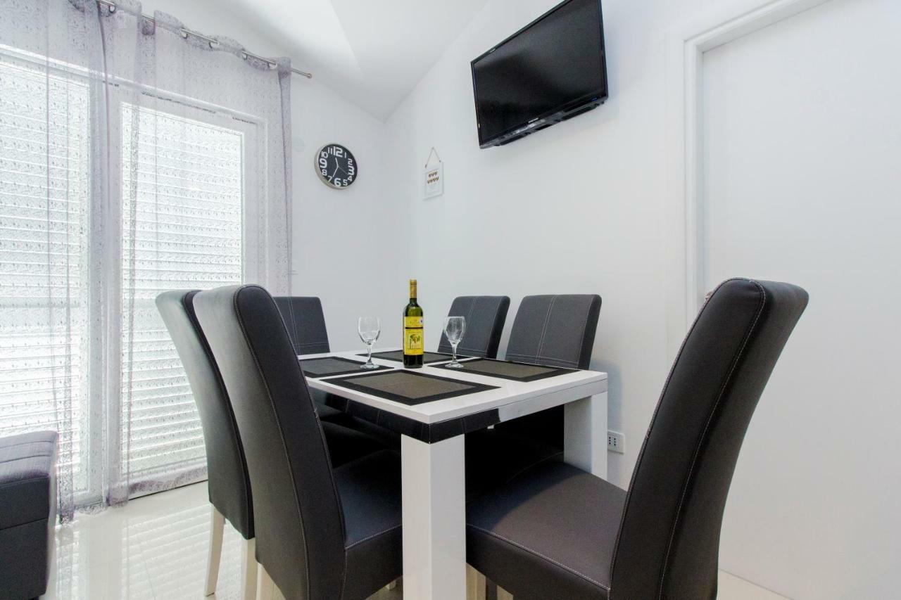 Apartmani Vesna เกรบัชติซา ภายนอก รูปภาพ